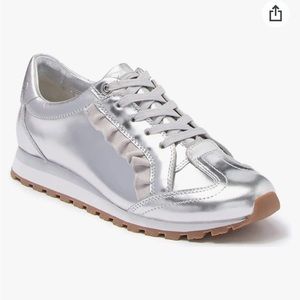 BRAND NEW WITH BOX Tory BurchTory Sport Womens Ruffle Trainer Metallic SNEAKERS